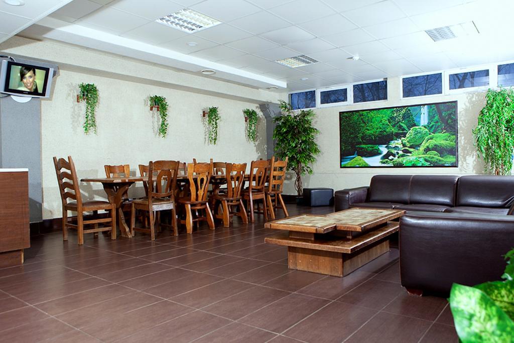 Eurohotel Maardu Extérieur photo
